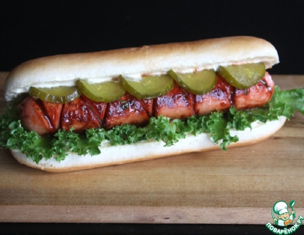 Хот-дог с быстрым горчичным соусом Хот-дог с быстрым горчичным соусом