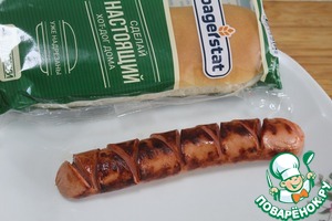 Хот-дог с быстрым горчичным соусом Хот-дог с быстрым горчичным соусом