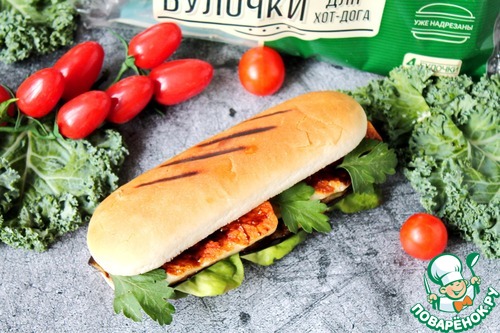 Хот дог с жареным сыром и баклажаном Хот дог с жареным сыром и баклажаном