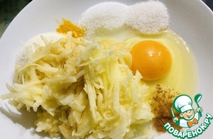 Яблочные драники с манкой Яблочные драники с манкой