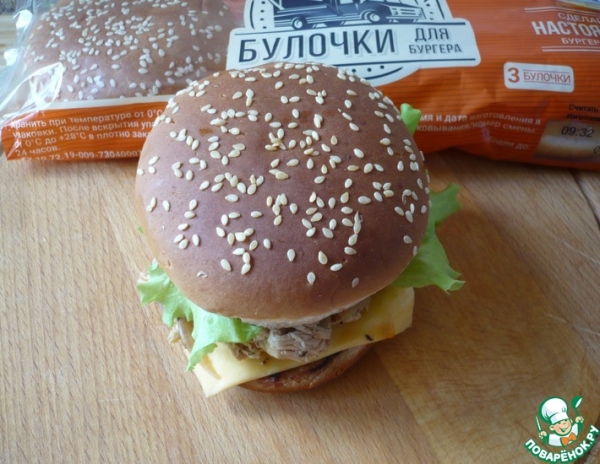 Куриный бургер с булочками "Багерстат" Куриный бургер с булочками "Багерстат"
