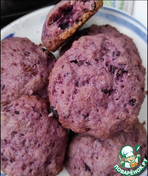 Песочное печенье с чёрной смородиной Песочное печенье с чёрной смородиной