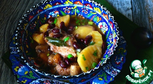 Рагу с картофелем и консервированной фасолью Рагу с картофелем и консервированной фасолью