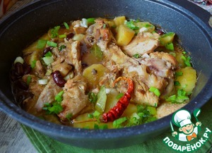 Рагу с картофелем и консервированной фасолью Рагу с картофелем и консервированной фасолью