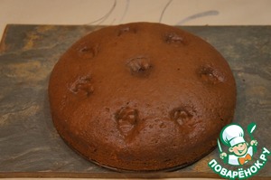 Шоколадный пирог с творожными шариками