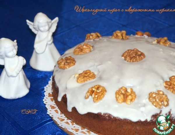 Шоколадный пирог с творожными шариками