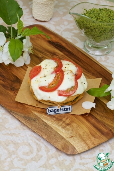 Булочка по мотивам "Капрезе" Булочка по мотивам "Капрезе"