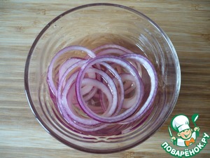 Бургер с шампиньонами и куриным филе Бургер с шампиньонами и куриным филе