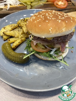 Чизбургер с грибным соусом Чизбургер с грибным соусом