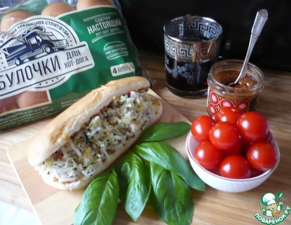 Хот-дог с капустно-яблочной начинкой