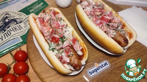 Хот-дог с колбасками Хот-дог с колбасками