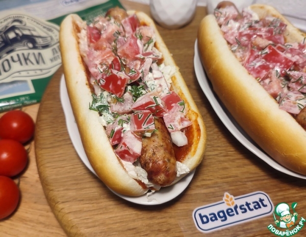 Хот-дог с колбасками Хот-дог с колбасками