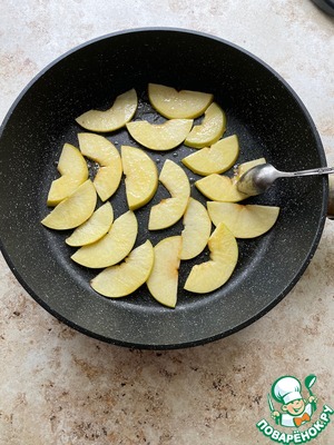 Хрустящие булочки "Яблоко-корица" Хрустящие булочки "Яблоко-корица"