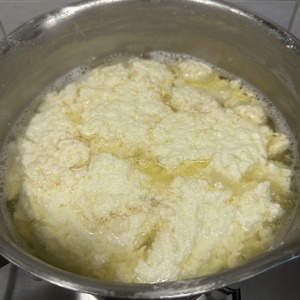 Иримшик (красный творог)