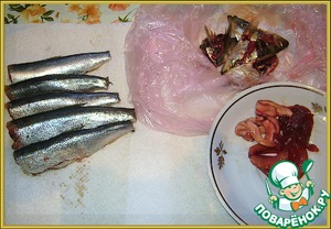 Салака в томатном соусе с овощами Салака в томатном соусе с овощами