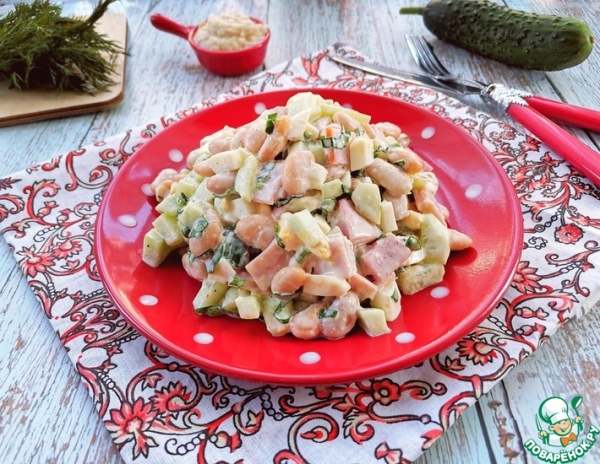 Салат с фасолью "Дачный" Салат с фасолью "Дачный"