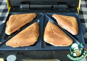 Ленивые пирожки с индейкой и капустой