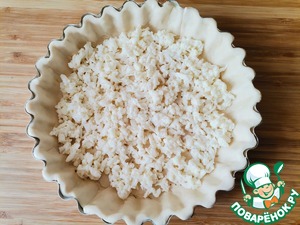 Закусочный открытый пирог для пикника"Шмели" Закусочный открытый пирог для пикника"Шмели"