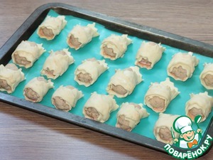 Слойки с начинкой из фарша