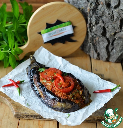 Баклажаны по-турецки с фаршем из индейки Баклажаны по-турецки с фаршем из индейки