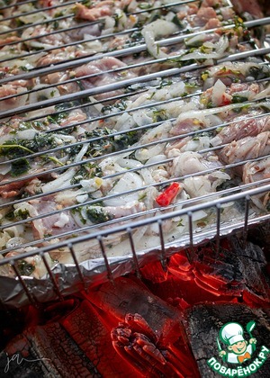 Баранина на углях с мятой