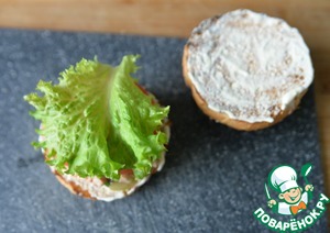 Бургер из индейки с пикантным соусом