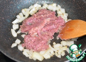 Ленивые пирожки с индейкой и капустой