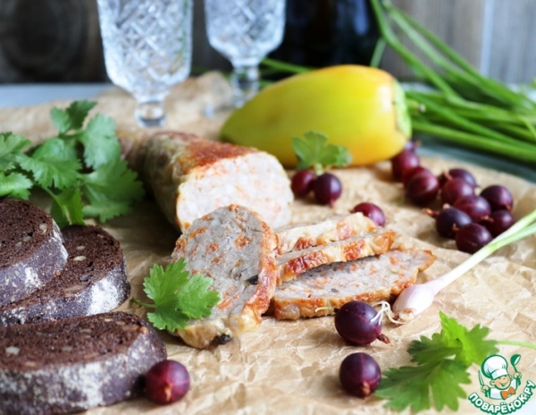 Фаршированная голень индейки с овощами и шампиньонами