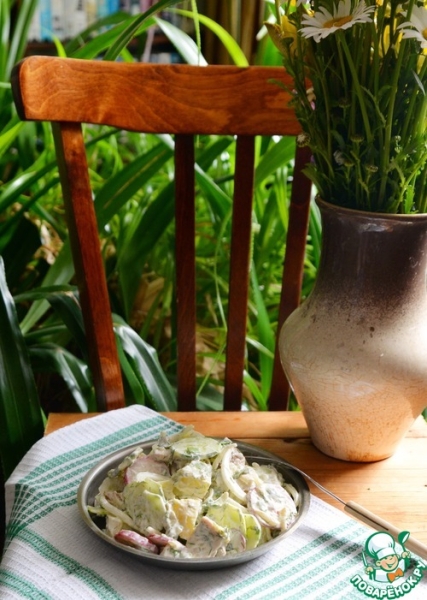 Картофельный салат с запепчённой индейкой