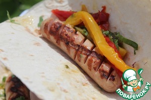 Кисло-сладкие перцы с сосисками