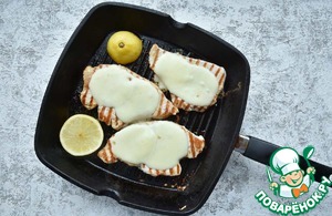 "Кордон блю " из индейки гриль "Кордон блю " из индейки гриль