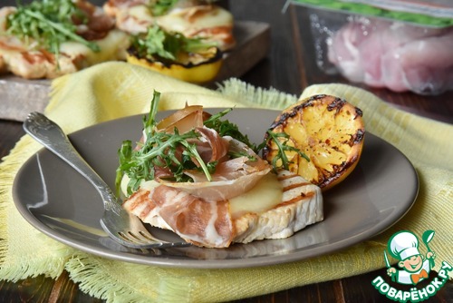 "Кордон блю " из индейки гриль "Кордон блю " из индейки гриль