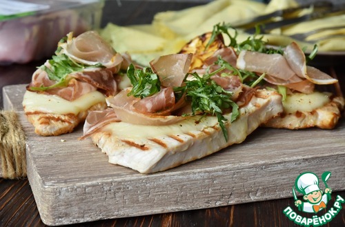 "Кордон блю " из индейки гриль "Кордон блю " из индейки гриль