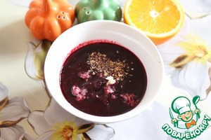 Купаты на углях с соусом из жимолости