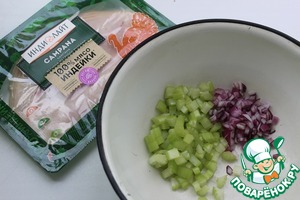 Легкий, сочный салат с ветчиной Легкий, сочный салат с ветчиной