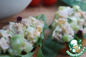 Легкий, сочный салат с ветчиной Легкий, сочный салат с ветчиной