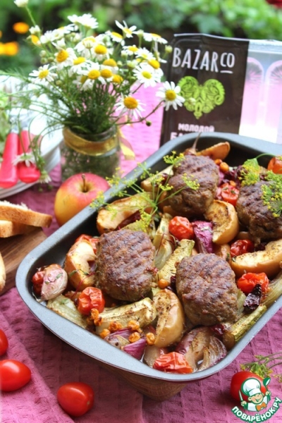 Люля-кебаб с фруктово-овощным гарниром Люля-кебаб с фруктово-овощным гарниром
