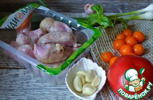 Мини-купаты с томатами и чесноком