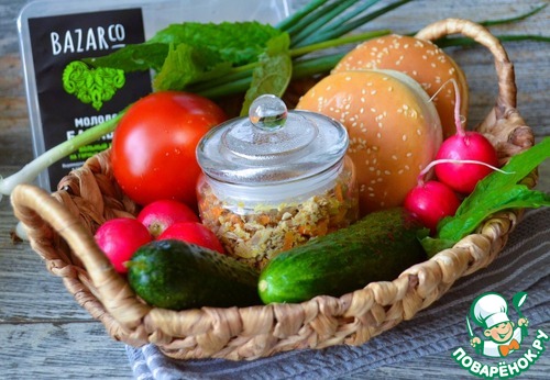 Мясной микс-рийет с жареными овощами Мясной микс-рийет с жареными овощами