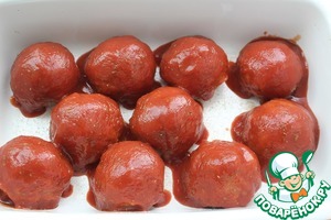 Мясные шарики из индейки с капустой