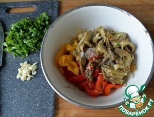 Салат "Ацецили" с индейкой