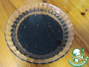 "Салат из черной чечевицы с тунцом."