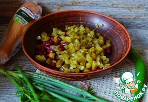 Салат из фасоли и копчёной индейки Салат из фасоли и копчёной индейки