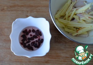 Салат из индейки с заправкой карри Салат из индейки с заправкой карри