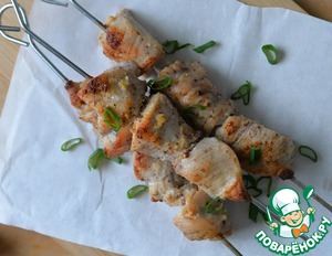 Салат из маринованного лука к шашлыку