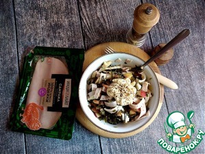 Салат из морской капусты с ветчиной Салат из морской капусты с ветчиной