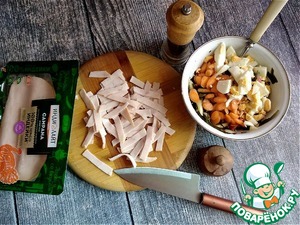 Салат из морской капусты с ветчиной Салат из морской капусты с ветчиной