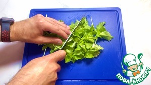 Салат из редиски с арахисом