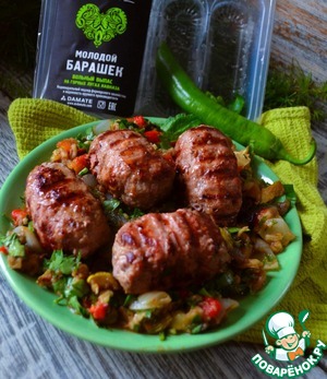 Салат-мангал с люля-кебаб из баранины