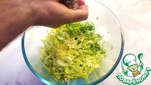 Сэндвич с "Коул слоу" Сэндвич с "Коул слоу"